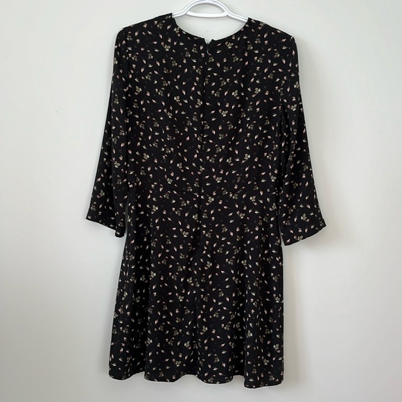 Dynamite Floral Dress - Picture 2 of 3